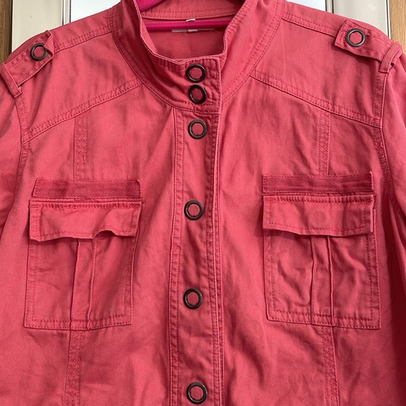 Maurice’s XL coral colored moto style denim jacket snap detail 4 pockets - Picture 4 of 11